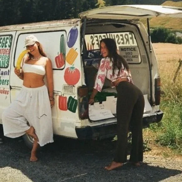 HARA THE LABEL - Frankie Flares in Earth - Picture 10 of 14